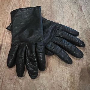 Genuine Leather w/ Cashmere lining  Gloves Sz 7.5